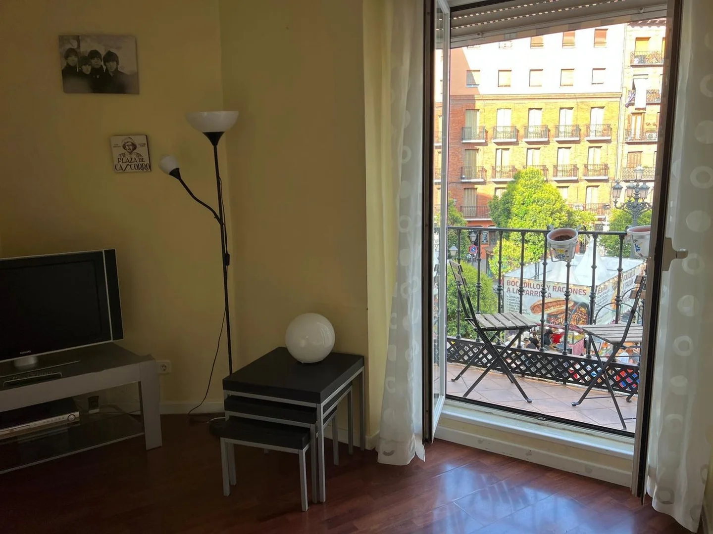 Piso en plaza de Cascorro, 4