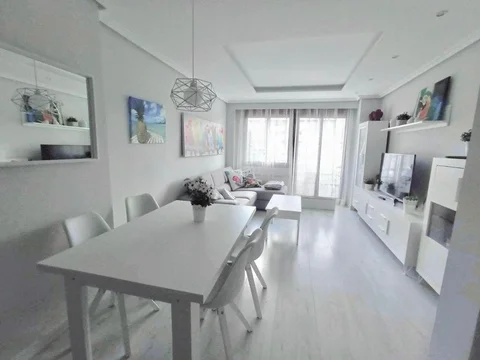 Piso en avenida del Ventisquero de la Condesa, 13 - Foto 1