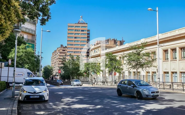 Piso en Calle de Granada, Pacífico - Foto 13
