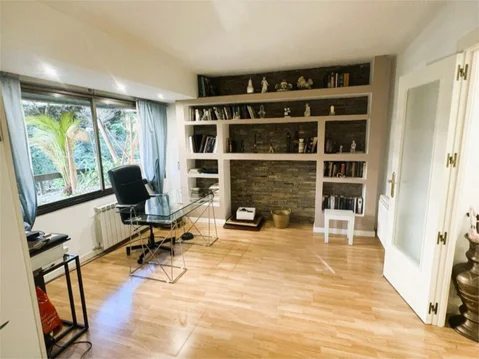 Piso en  Calle de Pedro Rico 13 - Foto 6