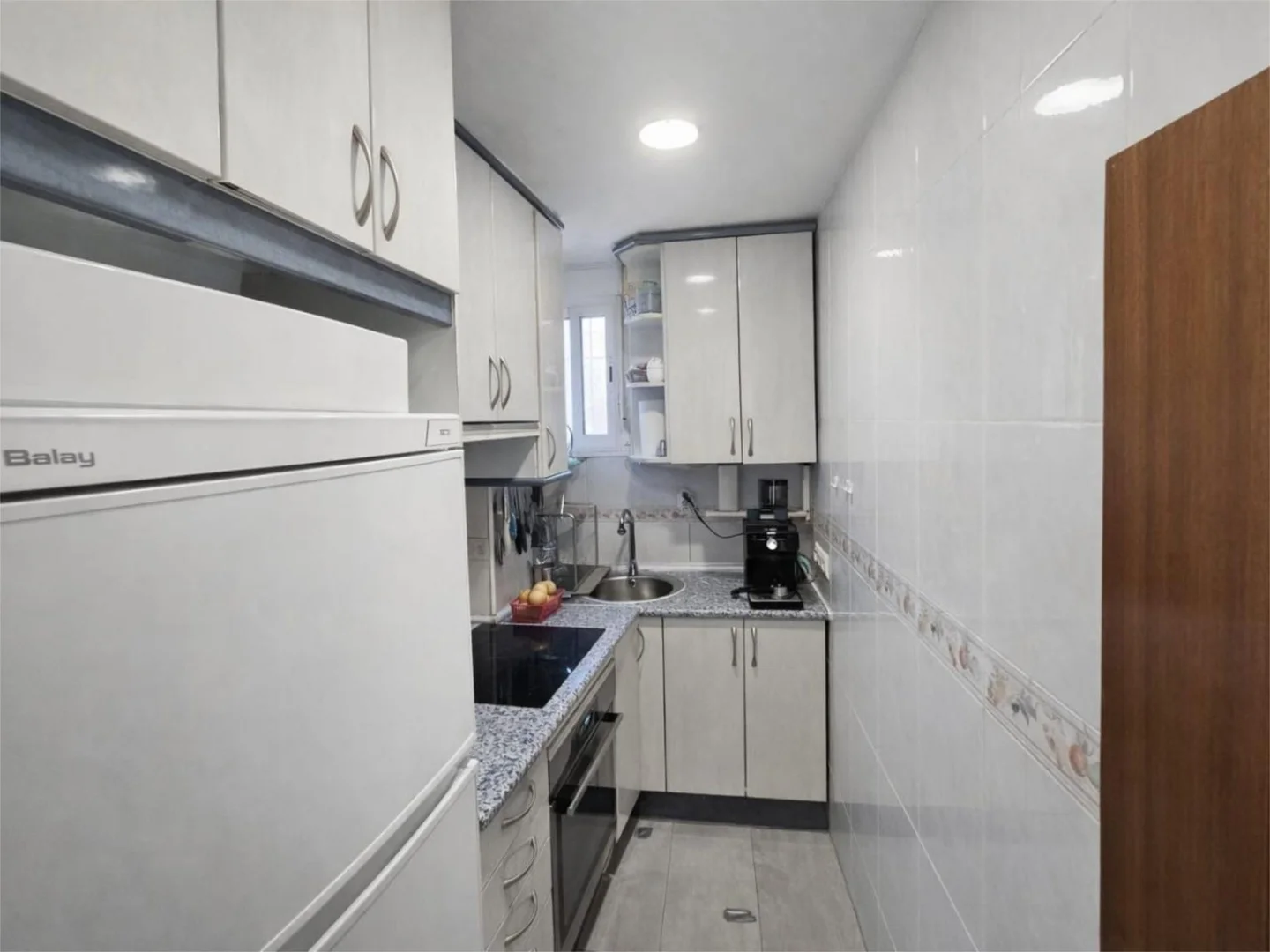 Piso en  Calle del Arroyo de la Media Legua 16 - Foto 10