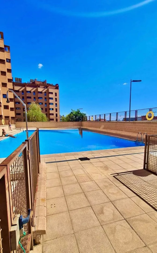 Piso en calle del Puerto de Pozazal, 37 - Foto 4