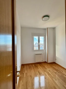 Piso en calle de la Reina Mercedes, 1 - Foto 10