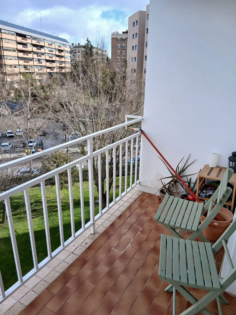 Piso en calle del Cerro del Castañar, 153 - Foto 4