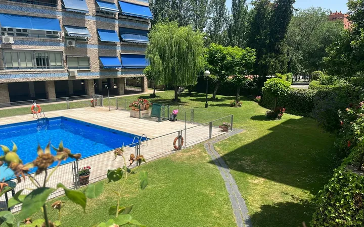 Piso en Calle del Alcalde Sainz de Baranda, 107, Estrella - Foto 2