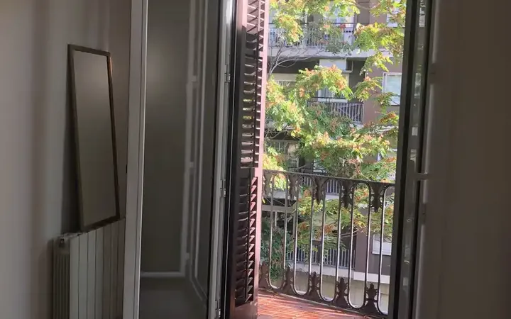 Piso en  Carrer de Nàpols 185 - Foto 6