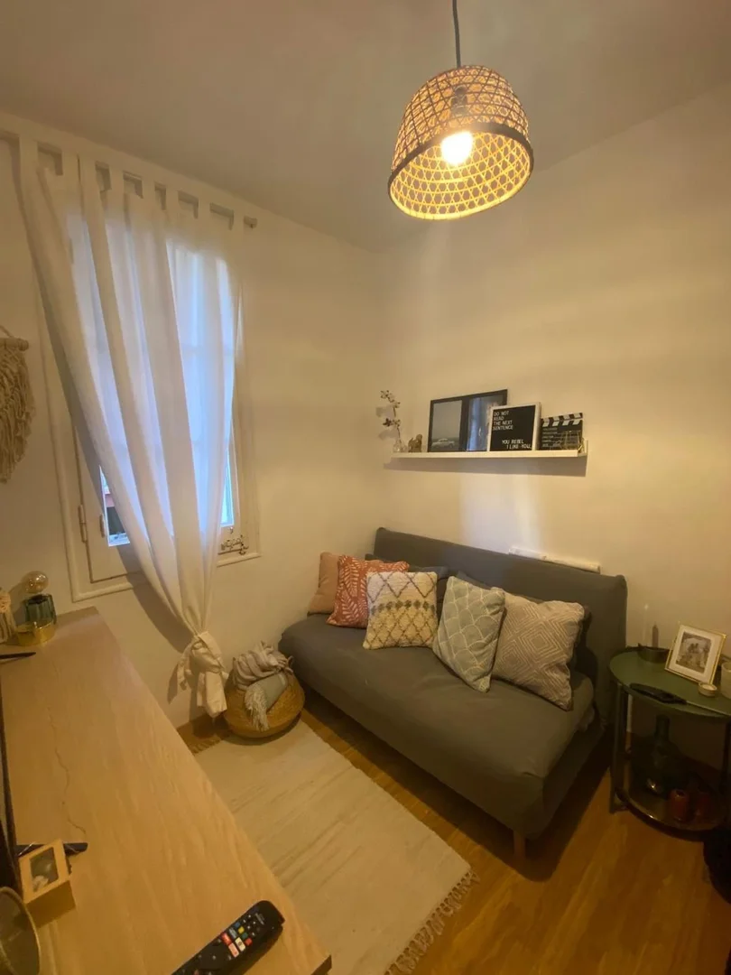 Piso en calle de Berenguer Mallol, 9 - Foto 3