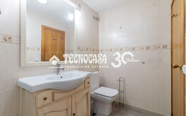 Piso en Calle de Arcaute - Foto 32