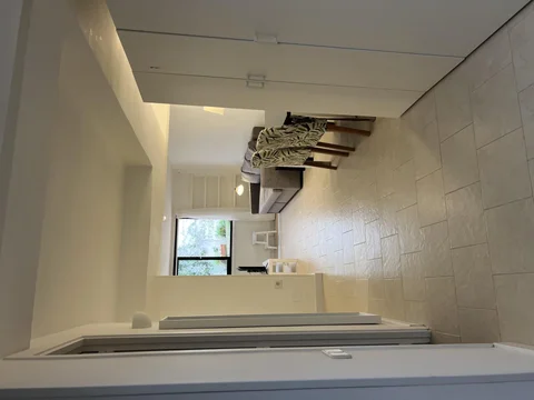 Planta baja en  Calle de Donoso Montesinos 19 - Foto 2