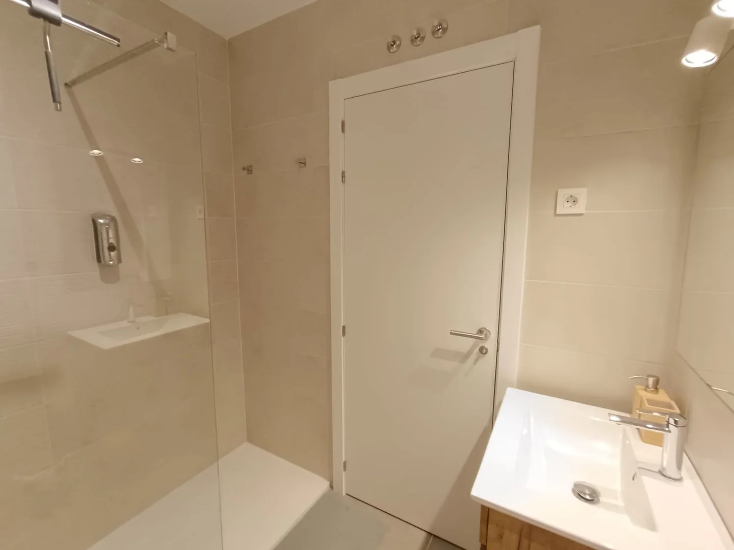 Estudio en Calle Laguna del Marquesado, Villaverde Alto - Foto 17