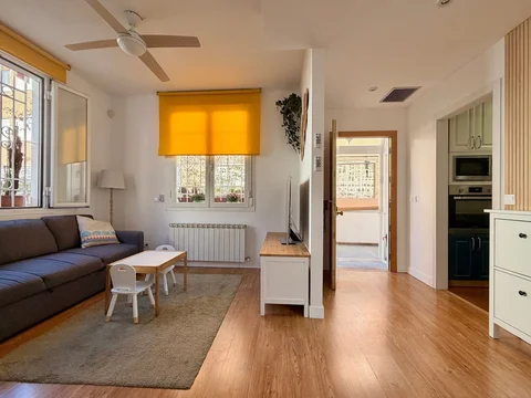 Chalet pareado en Barrio Fuente del Berro - Foto 6